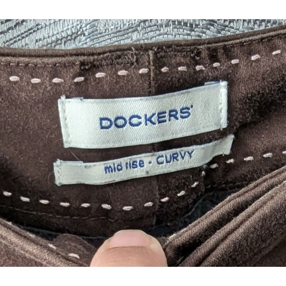 Dockers Crop Women's Pants Chocolate Brown Size 14 Mid Rise Curvy - Picture 5 of 5
